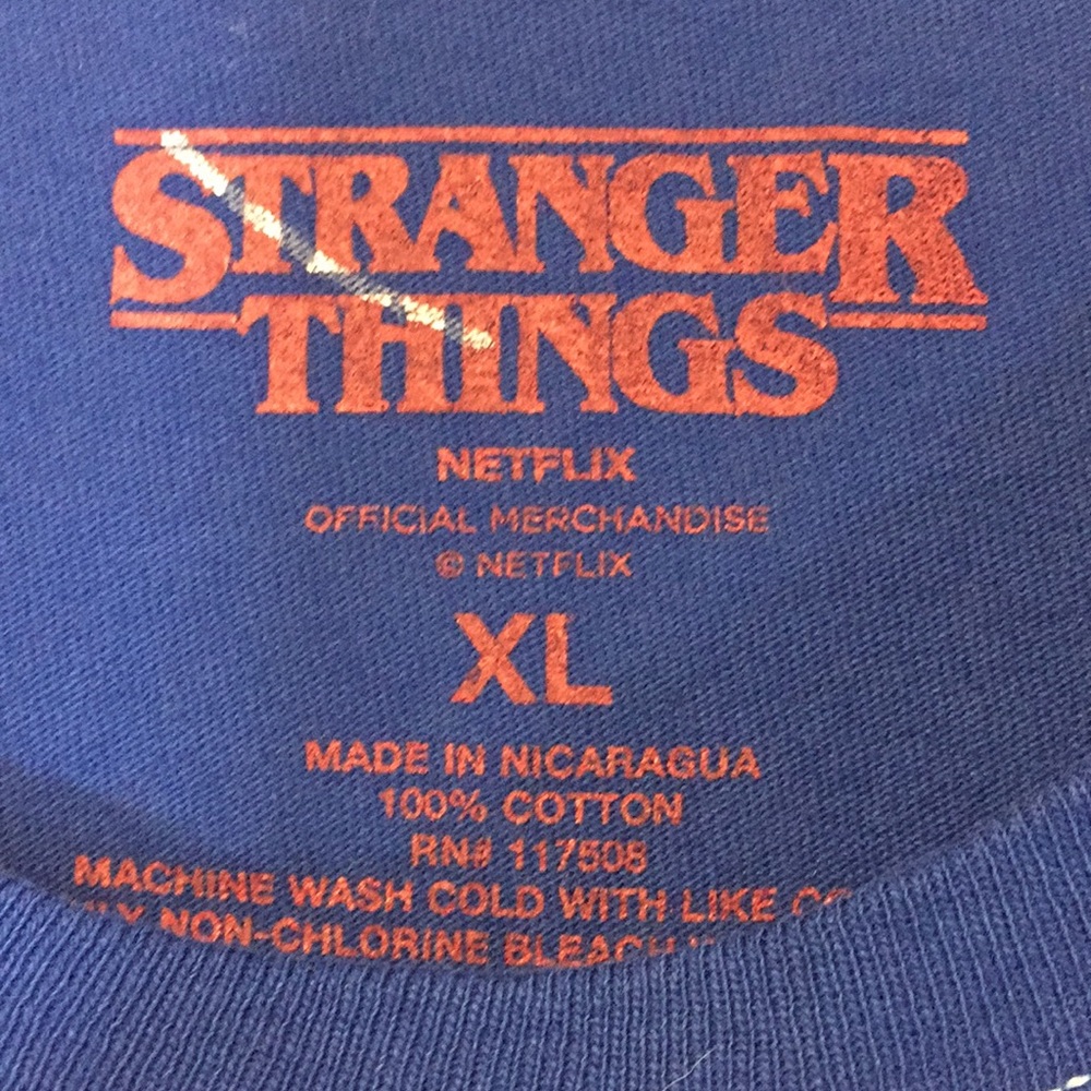 Stranger Things XL NWOT - Picture 2 of 2
